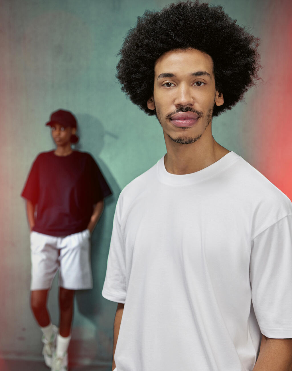 B&C #E220 Oversized T-Shirt