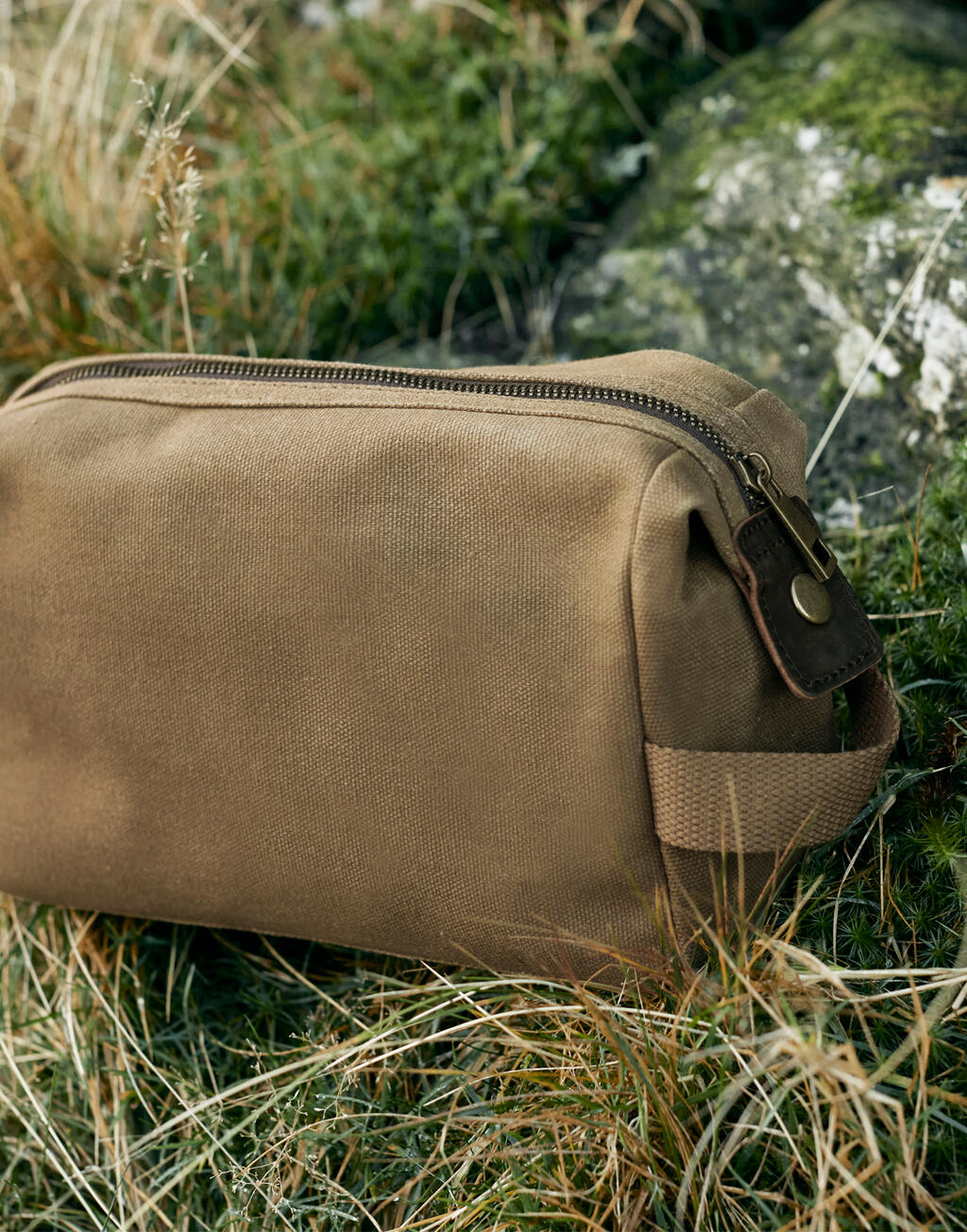Quadra Heritage Waxed Canvas Wash Bag