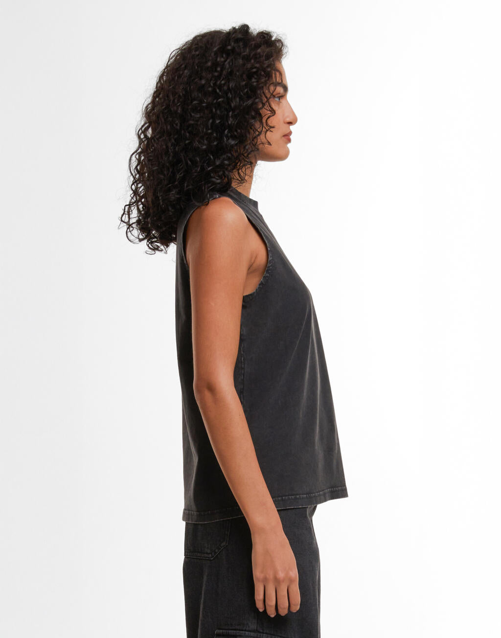 Build Your Brand Ladies Vintage Washed Sleeveless Tee