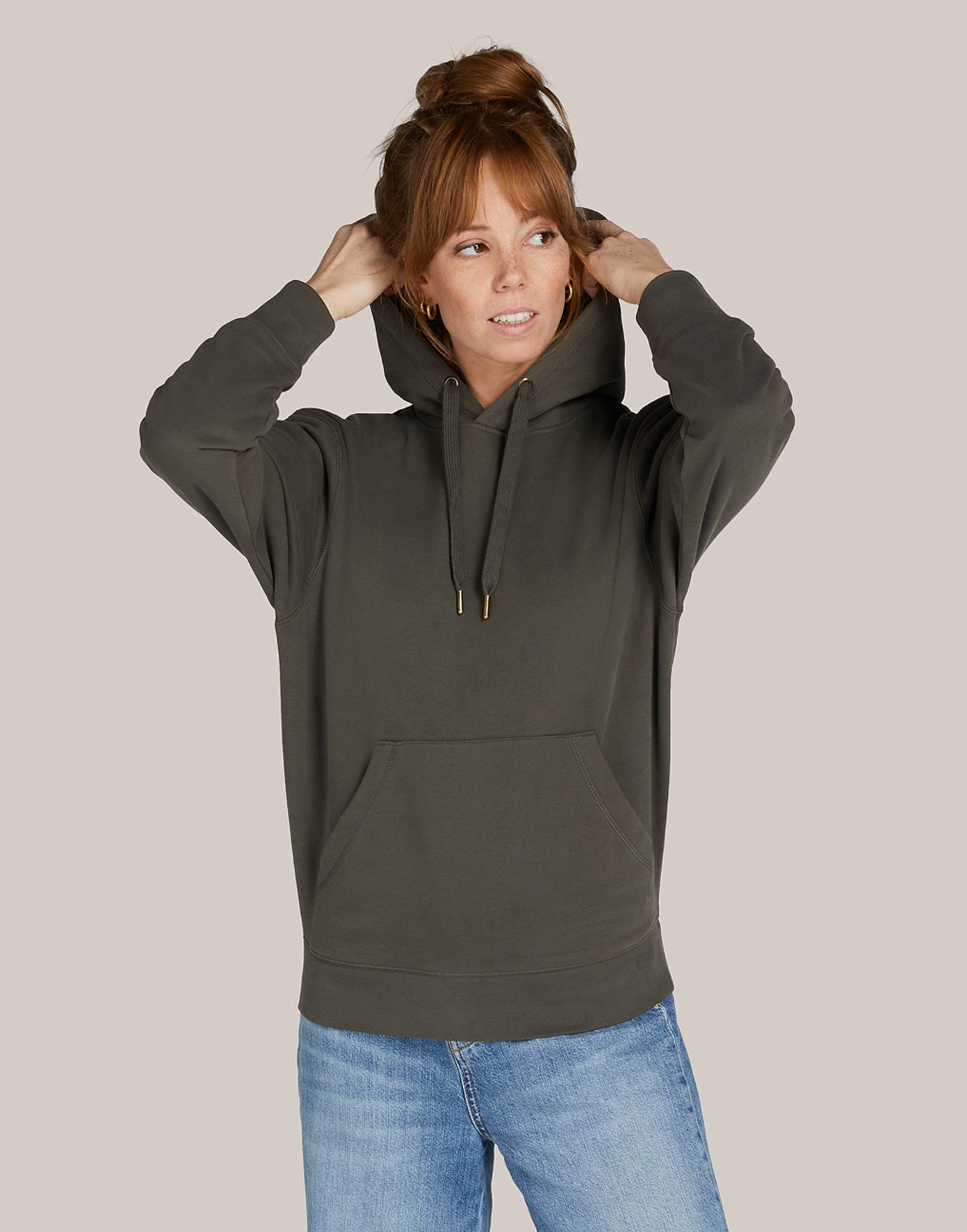 Signature Tagless Hooded Sweatshirt Unisex