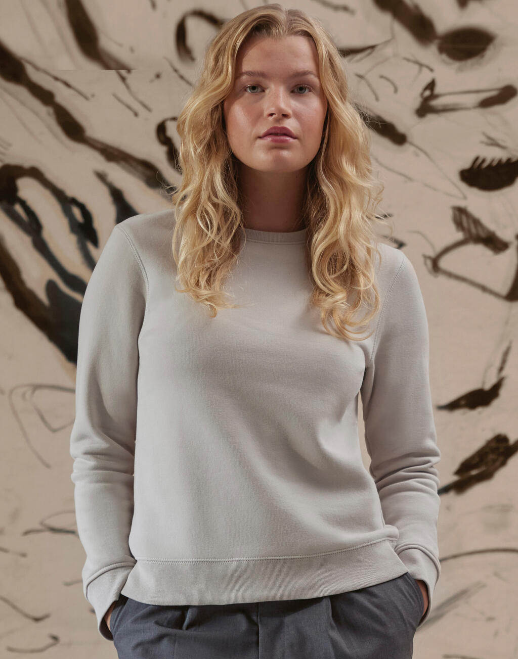 B&C QUEEN Crew Neck
