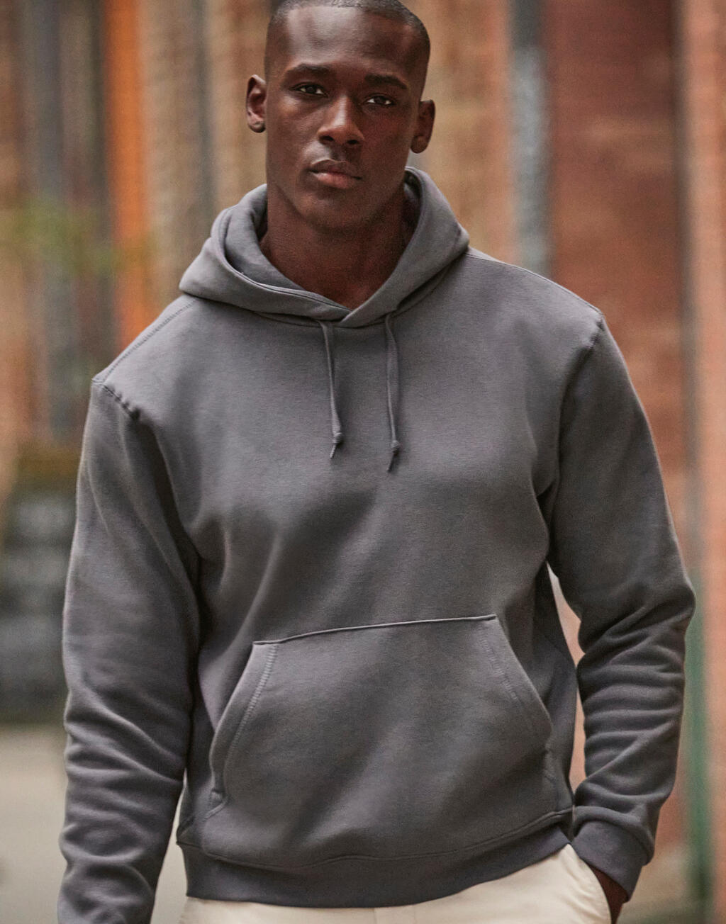 B&C Hooded Sweatshirt