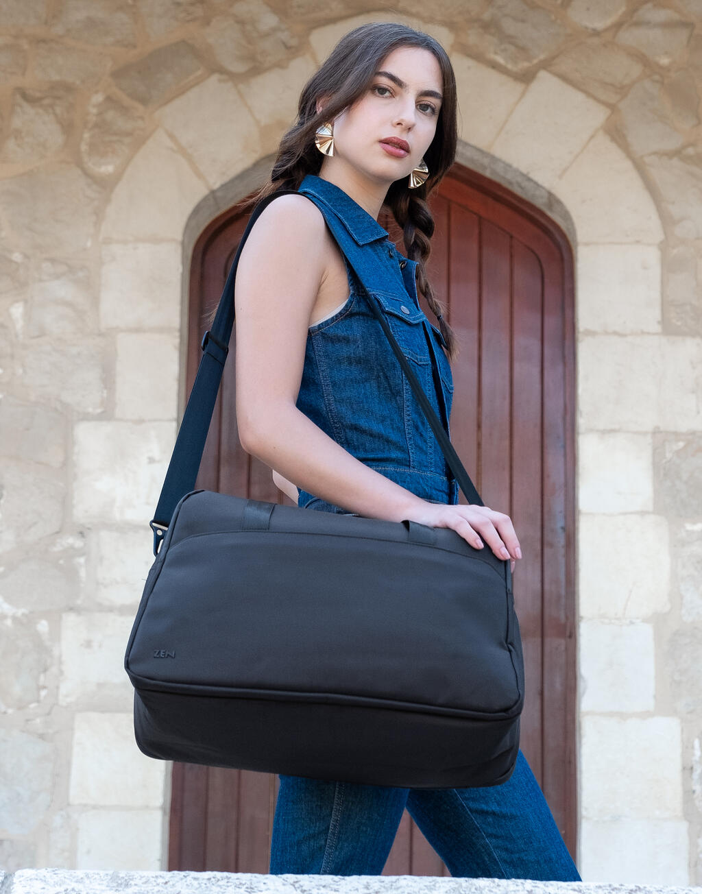 Shugon Onyx Weekender Travel Bag
