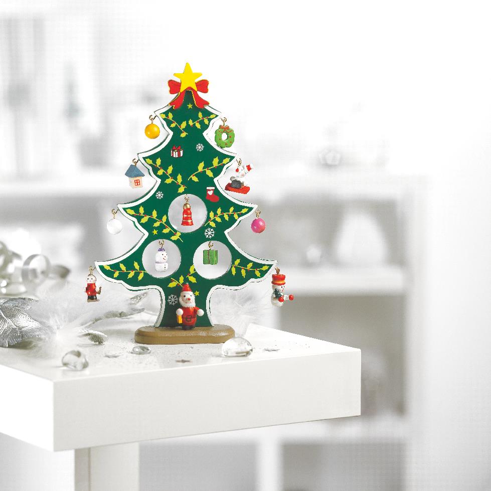 WOODTREE – Wooden xmas tree decoration – item ambiant picture