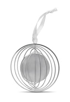 BUNO – Circle decoration with ribbon – Silver