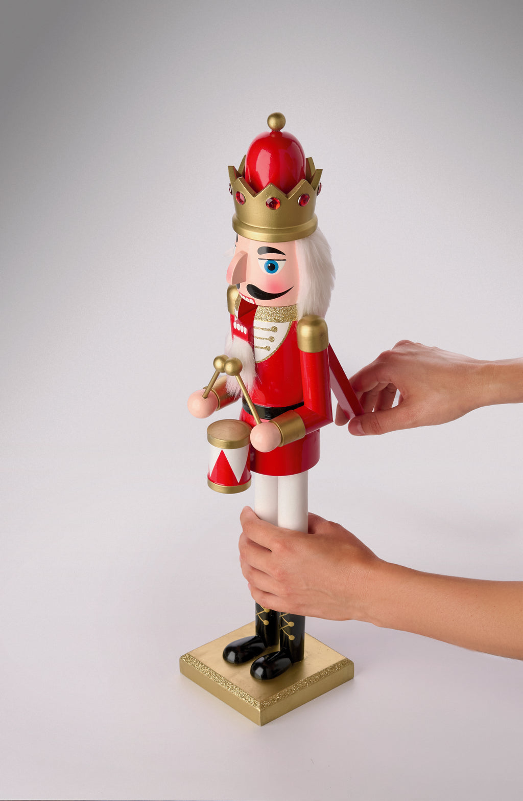 SUPER JOLY – Large wooden nutcracker – item picture side