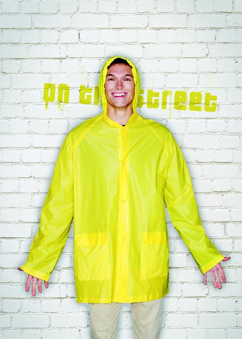 BLADO – PVC raincoat with hood – item ambiant picture