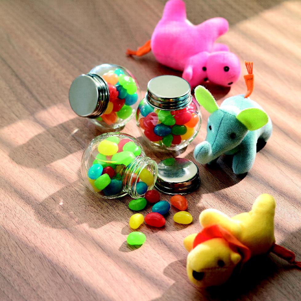 BEANDY – Glass jar with jelly beans – item ambiant picture