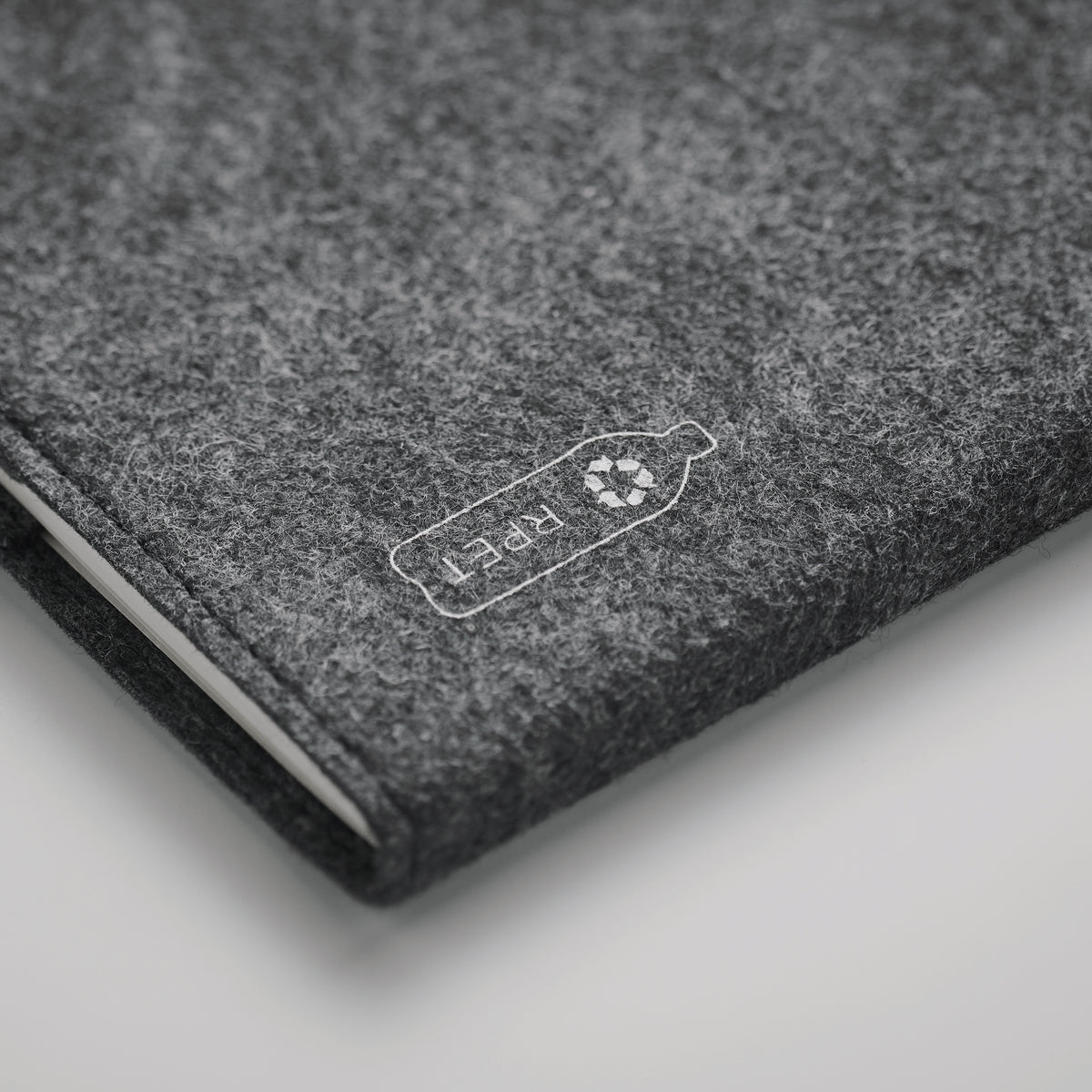 FELTBOOK – A5 notebook RPET felt – item detail picture
