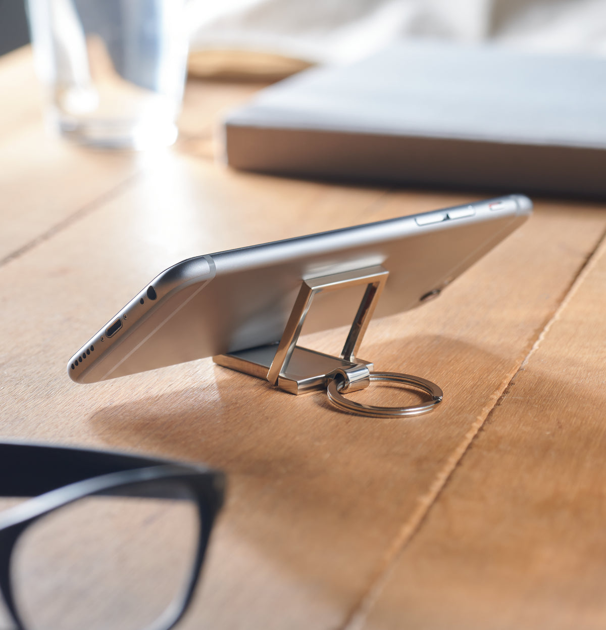 STANRIN – Metal key ring phone stand – item picture 5