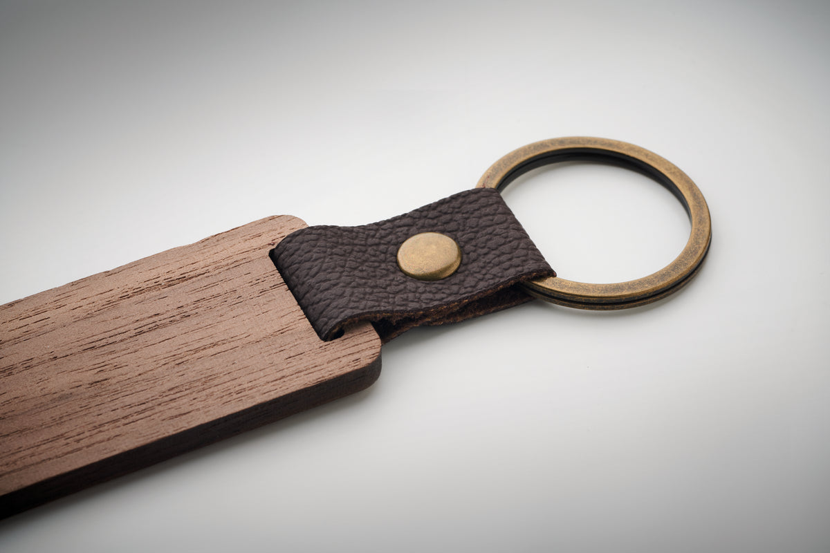 NAWKEY – Key ring in walnut and PU – item detail picture