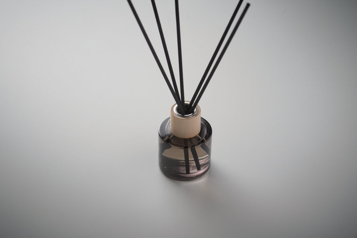 KNOS – Vanilla aroma reed diffuser – item detail picture