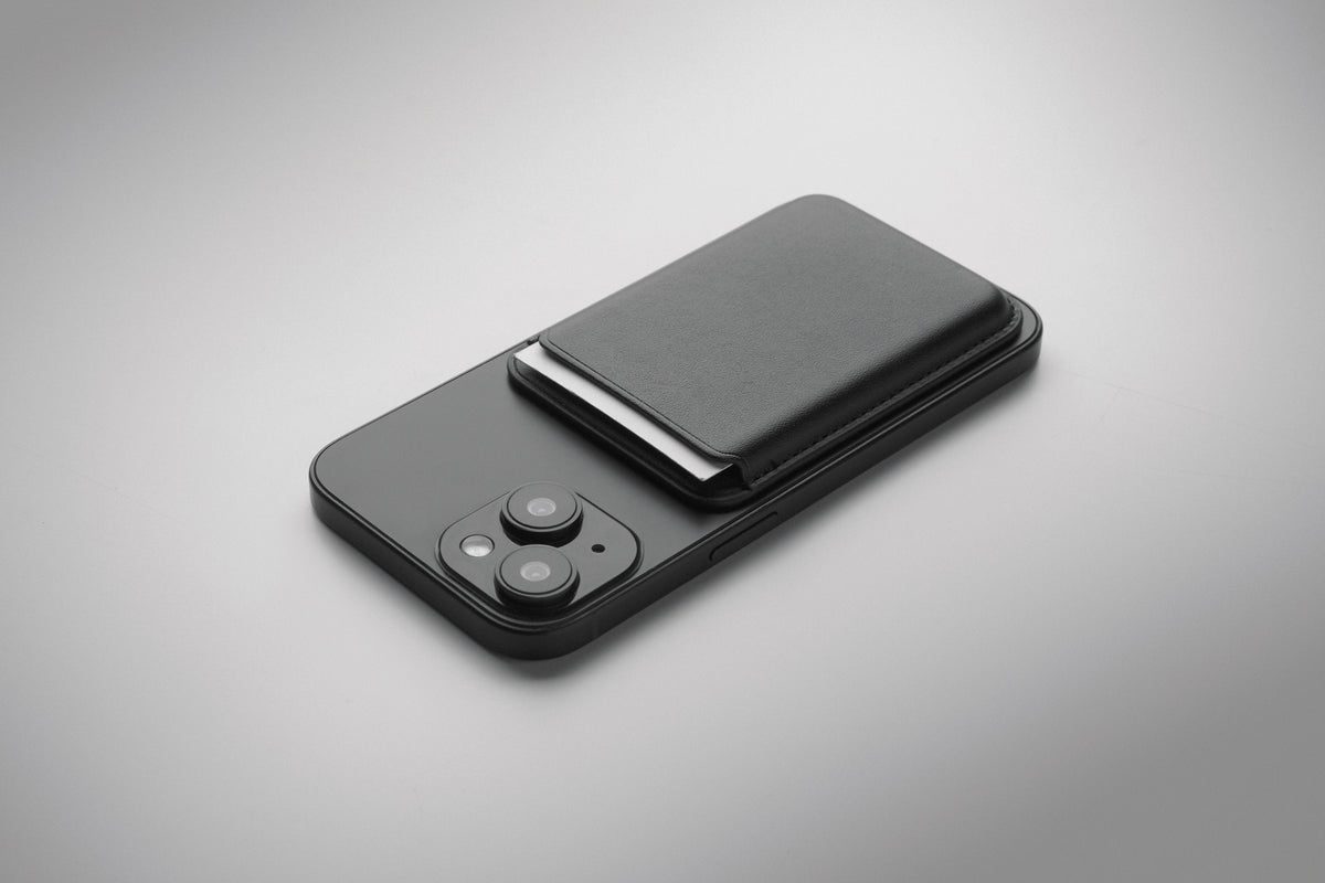 KARTA – Magnetic credit card holder – item detail picture