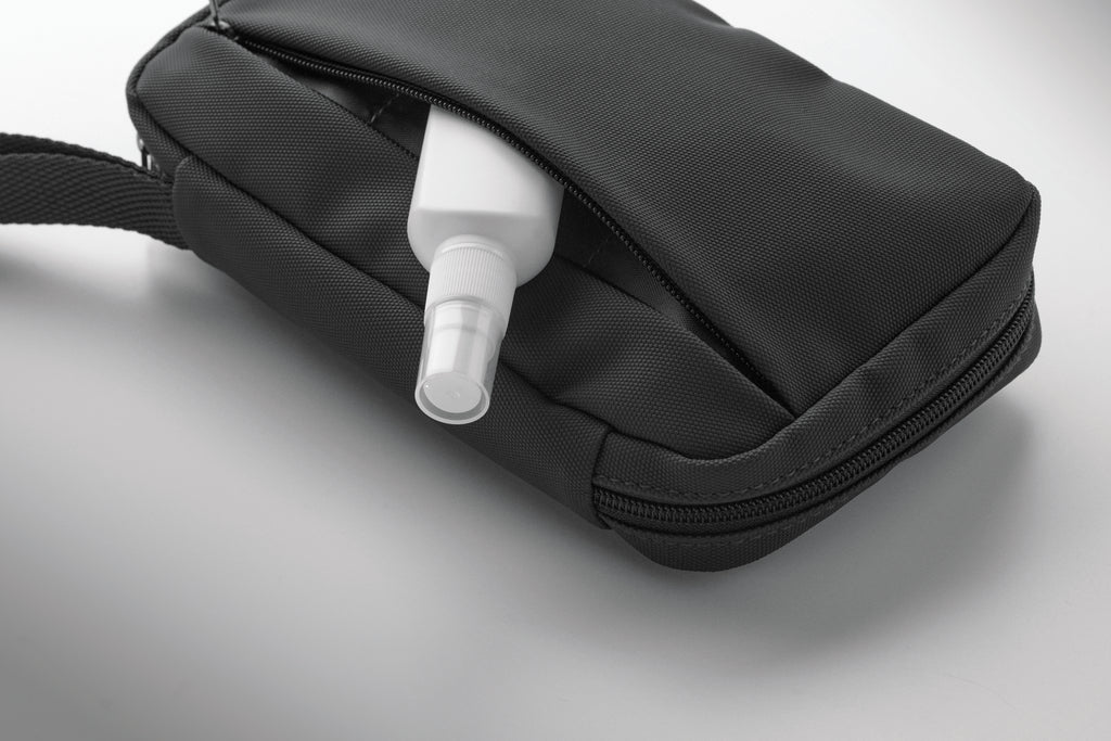 VANIT – Toiletry bag 600D RPET – item ambiant picture