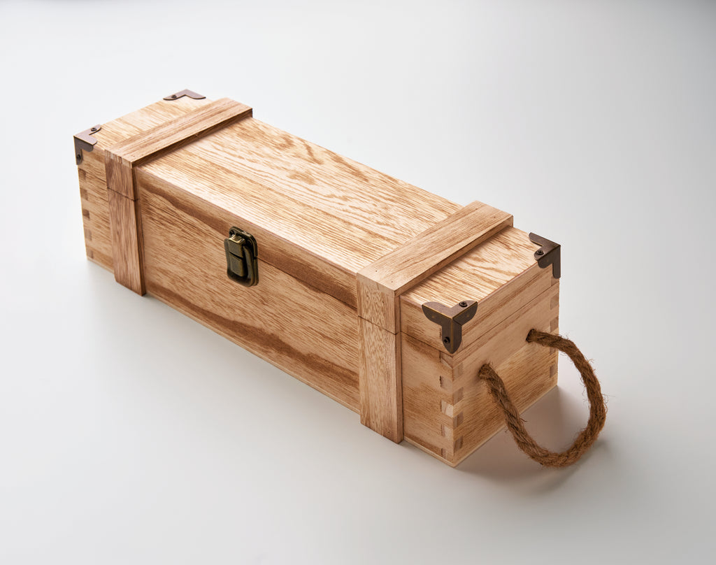 VINBOX + – Paulownia wood wine gift box – item picture open