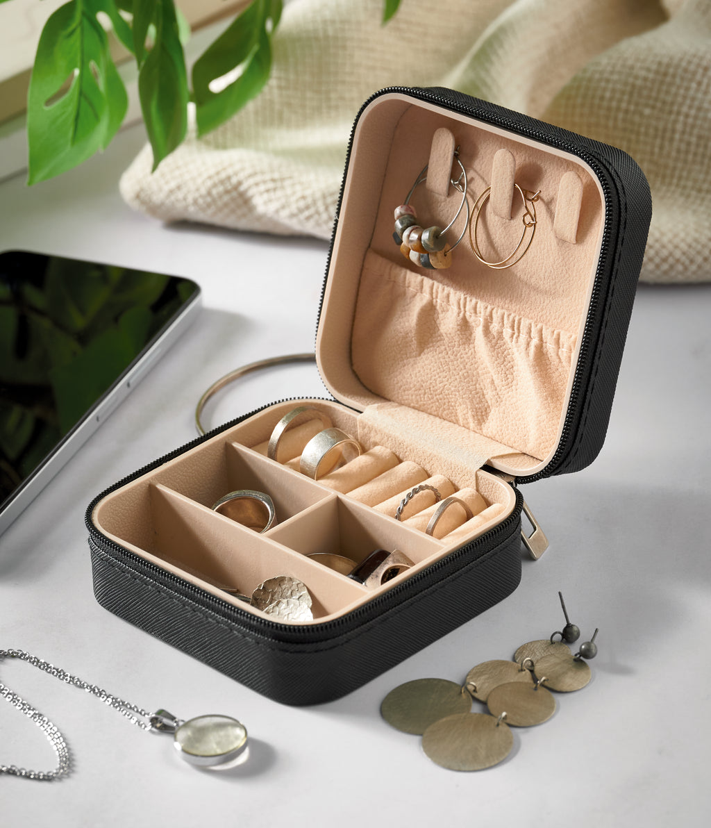 JULBOX – PU Travel jewellery box – item ambiant picture