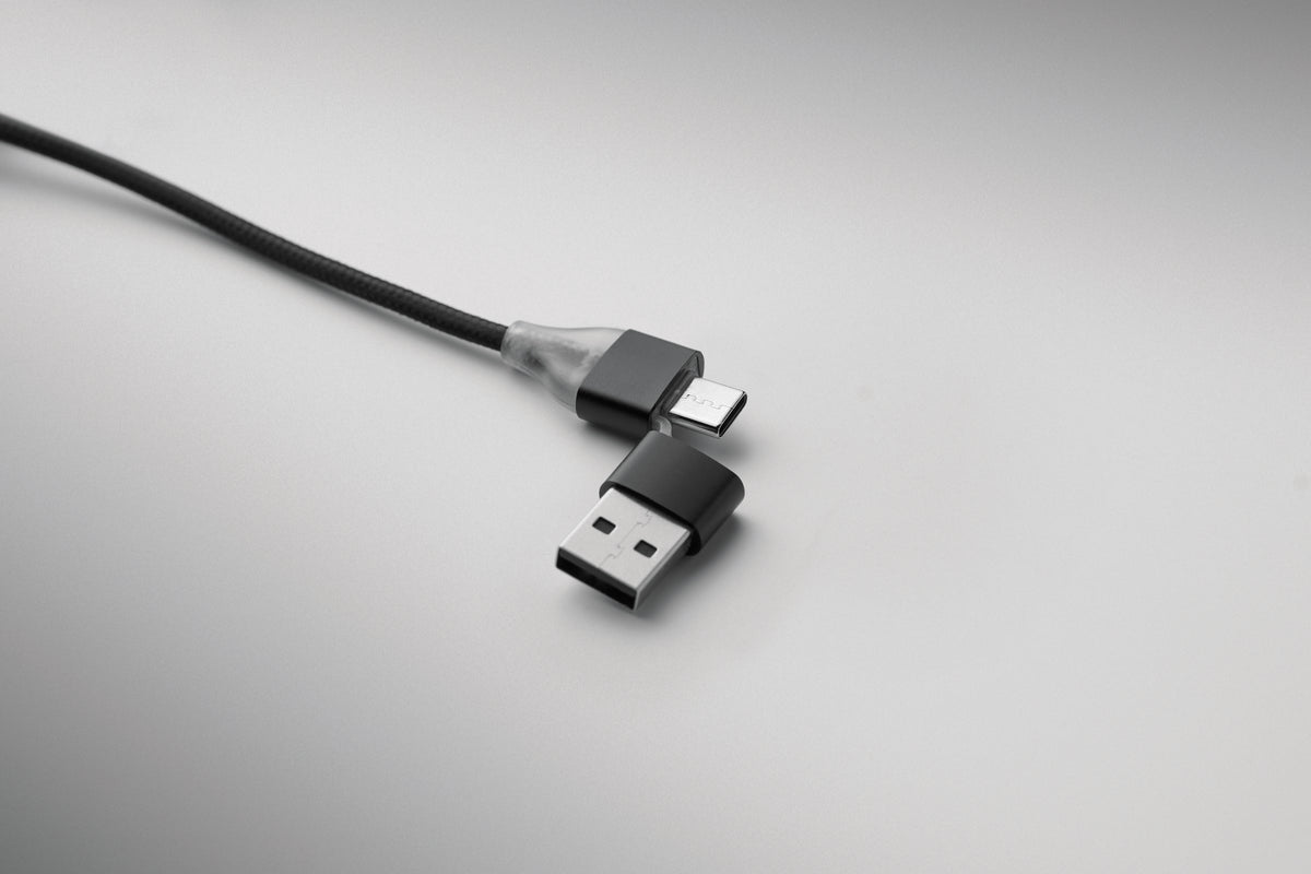 HUBLUE – 5-in-1 charging cable keyring – item picture open