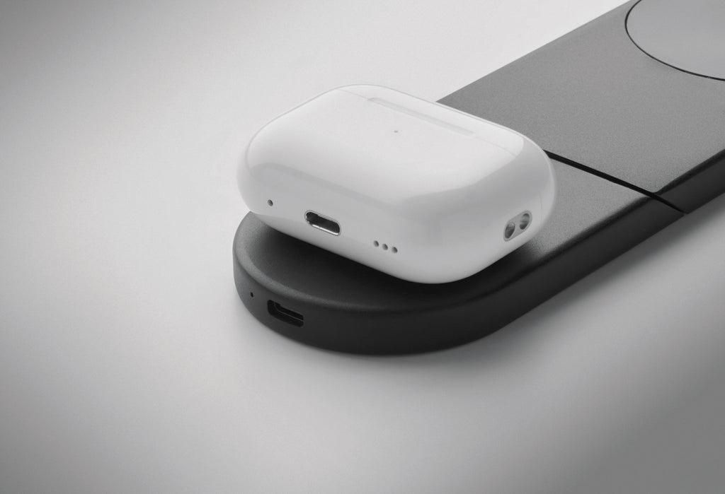 ELASTI – Foldable 3-in-1 charger 15W – item detail picture