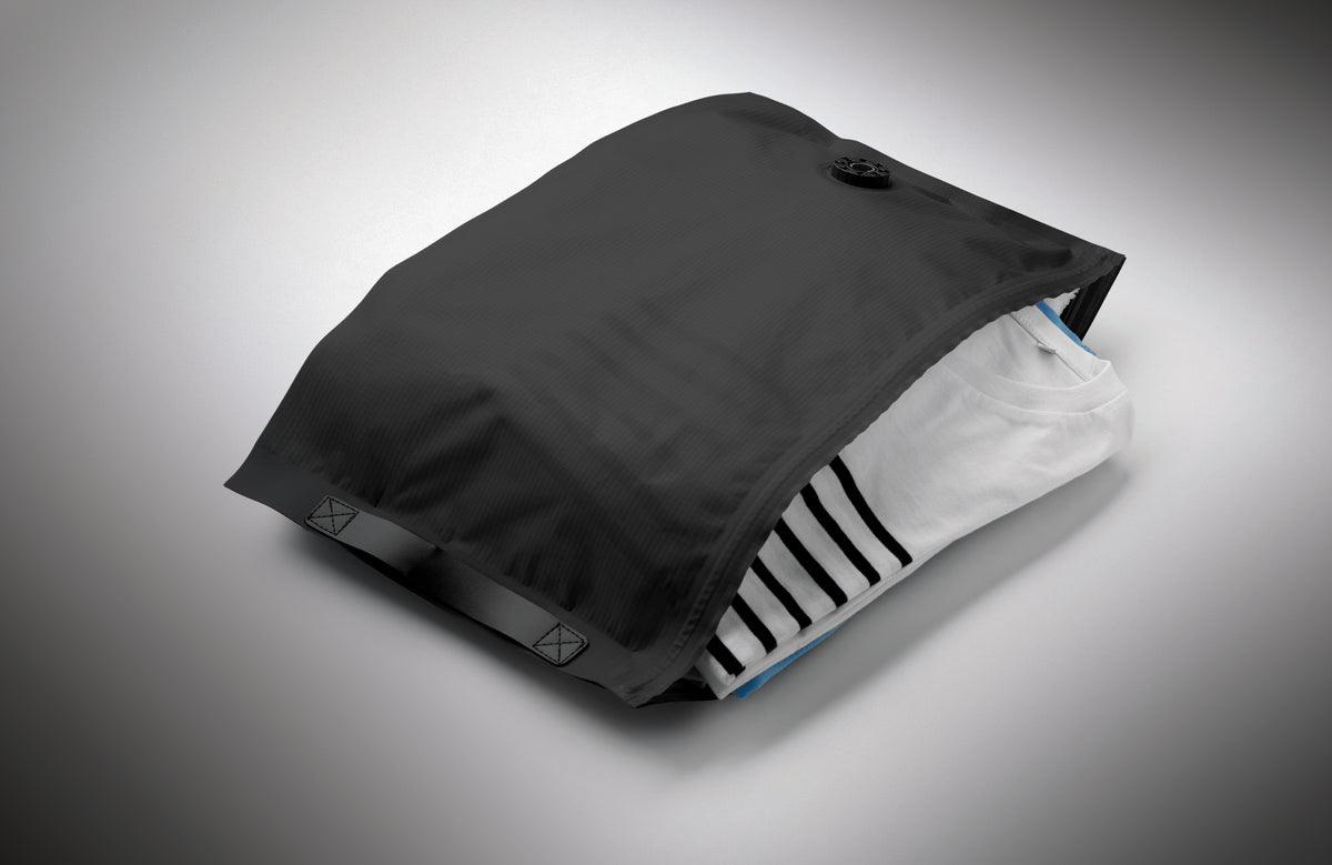 FLOW – Travel vacuum bag 10L – item detail picture