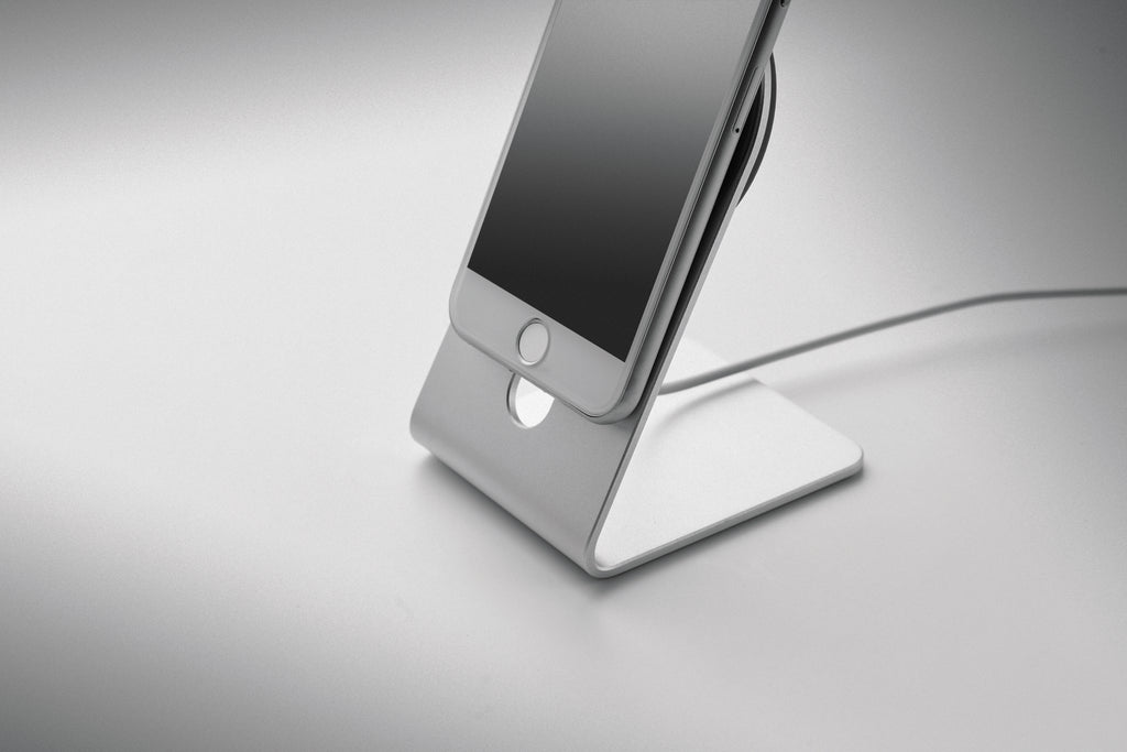 MELIS – Portable magnetic charger 15W – item detail picture