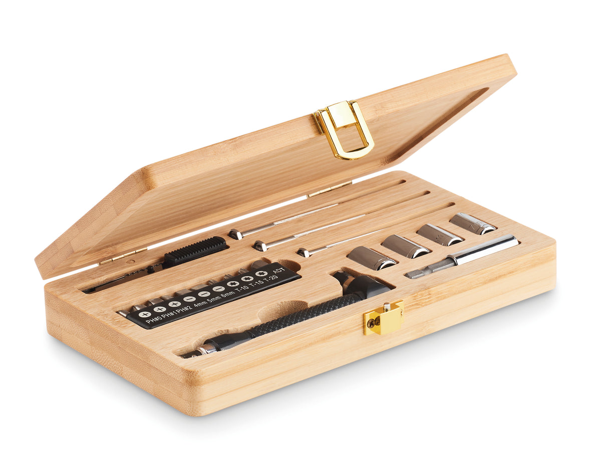 GALLAWAY – 21 pcs tool set in bamboo case – Wood