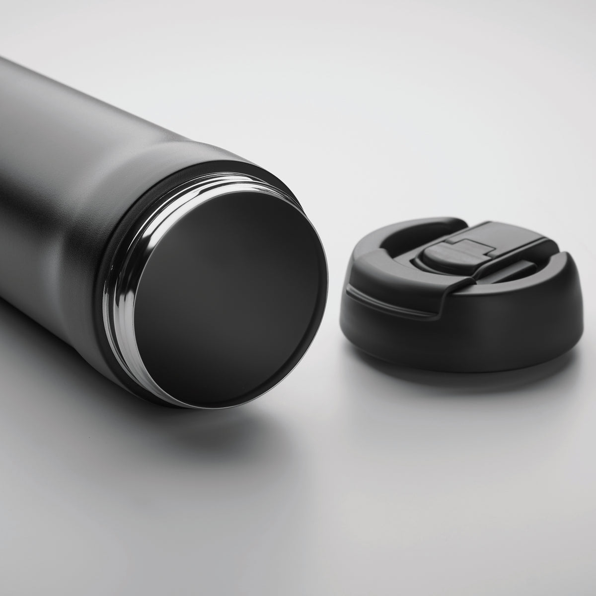 AIRA – Double wall tumbler 700 ml – item picture open