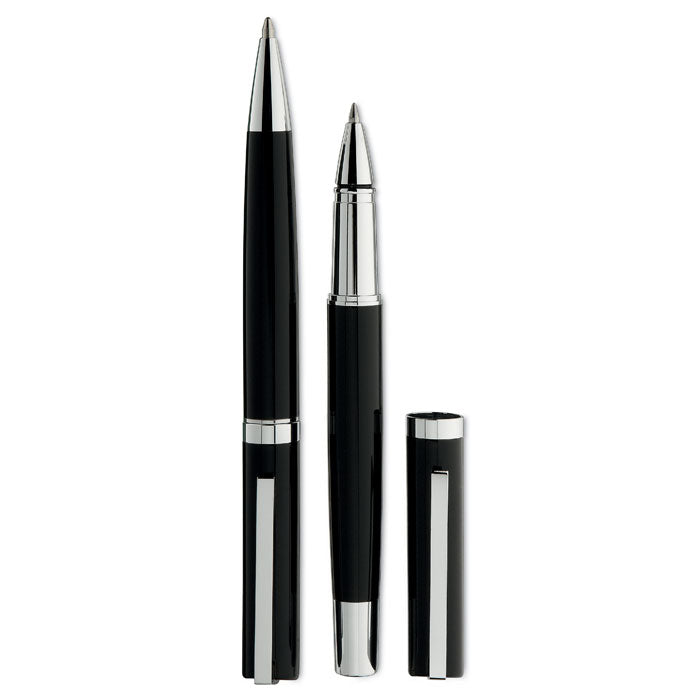 CECIL – Pen and roller in paper box – Black