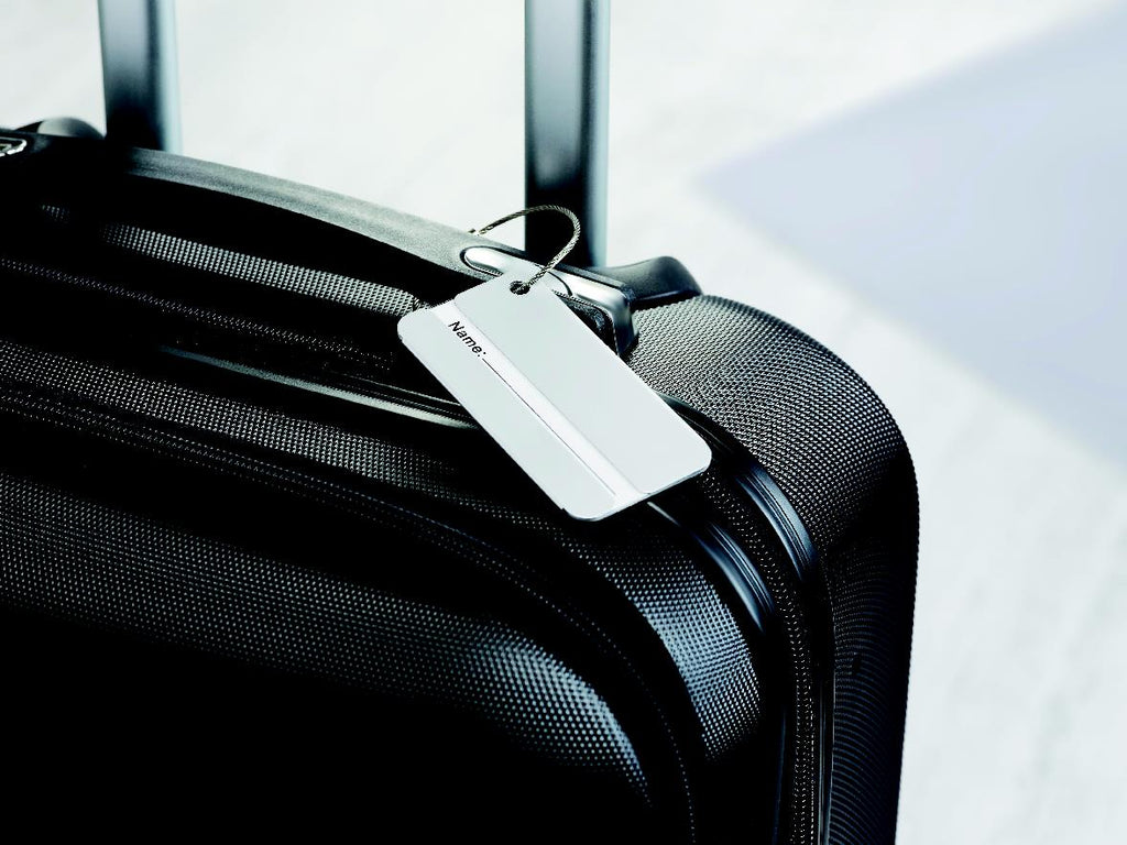 TAGGY – Aluminium luggage tag – item ambiant picture