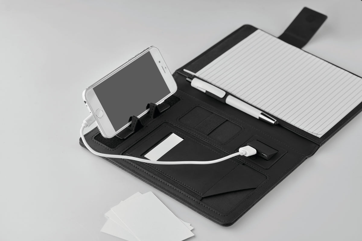 POWERNOTY – A5 folder with power bank – item detail picture